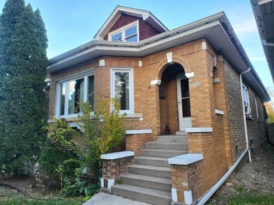 2939 N Lotus Ave, Chicago, IL, 60641
