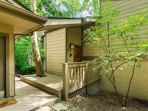 4th image of 4409 Shire Creek Ct