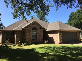 4511 N Port Ridglea Ct, Granbury, TX 76049