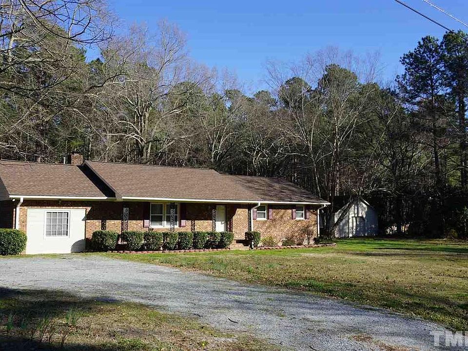 1st image of 2216 Gentry Dr