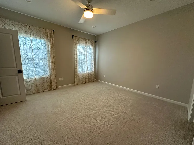 61 Pinebury Ln — Photo 16