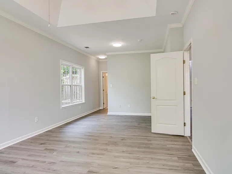 201 Dorset Dr — Photo 18