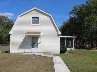 2710 Lewis Rd, Dover, FL 33527