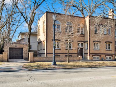 2442 Sherman Ave, Evanston, IL, 60201