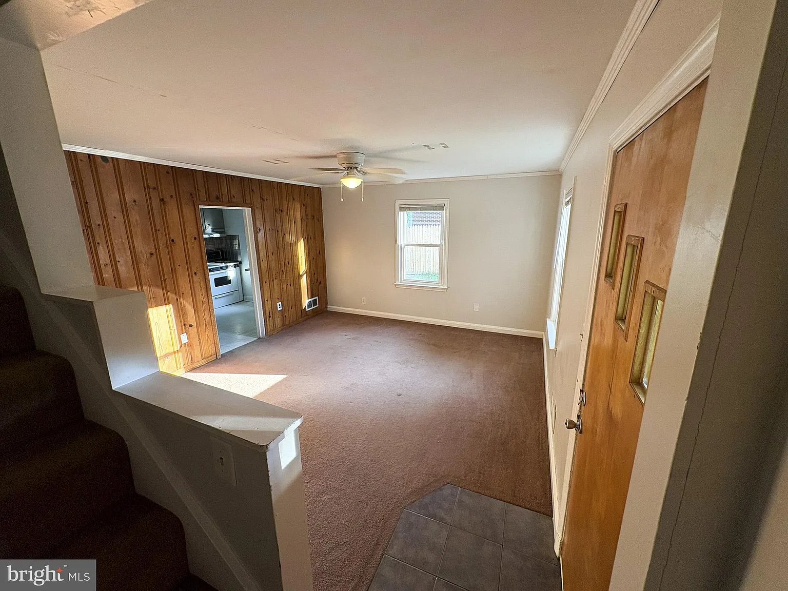 4 bed, 1.0 bath, 1393 sqft, $2,380 — Photo 4