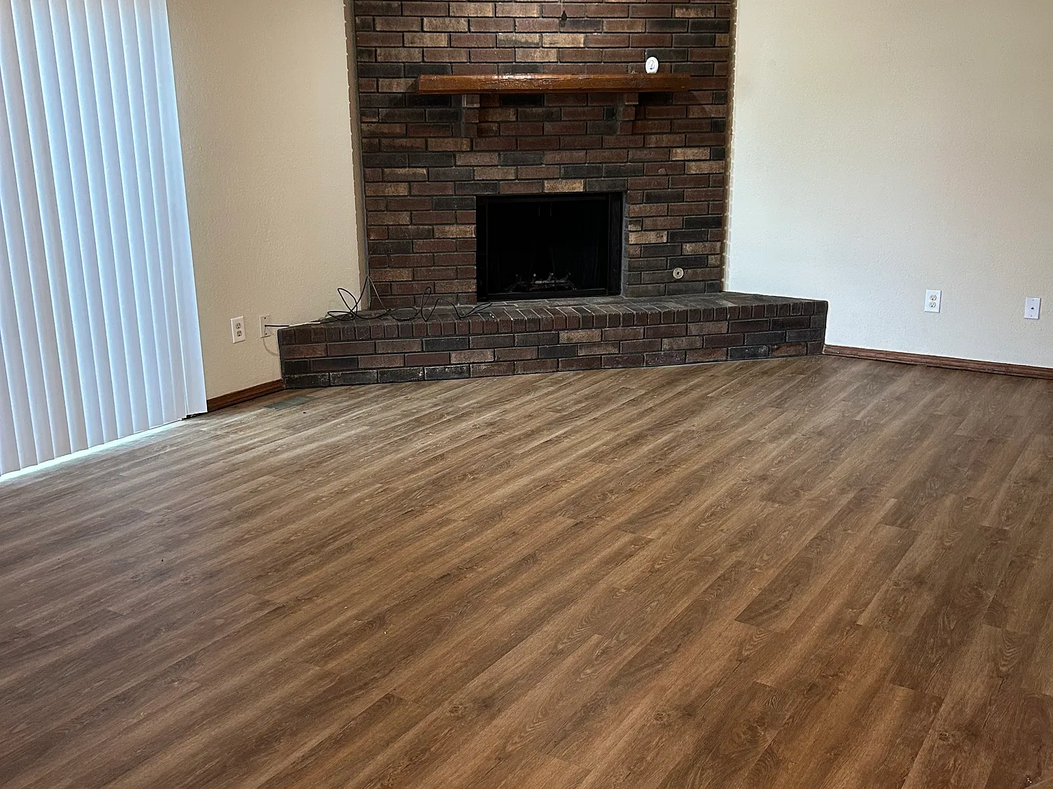 3 bed, 1500 sqft, $1,500 — Photo 2