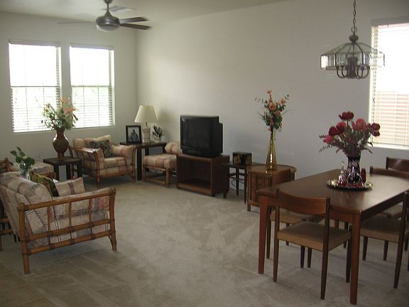 3rd image of 43605 W Caven Dr