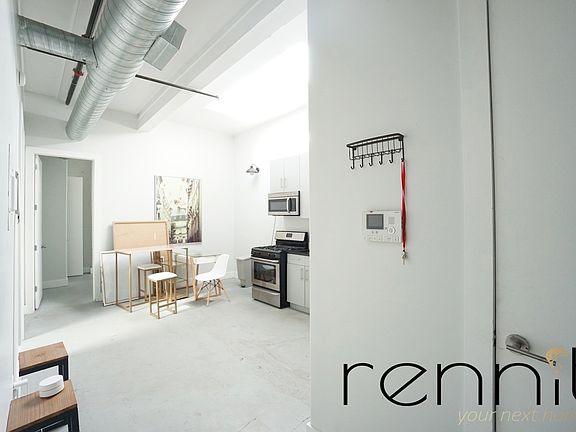 3rd image of 619 Hancock St #6G