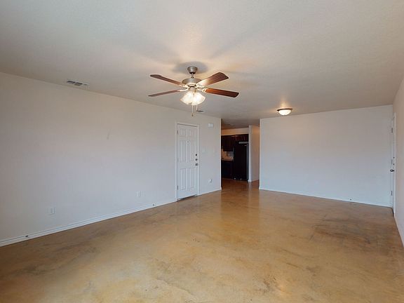 5th image of 2904 Starlight Dr #B