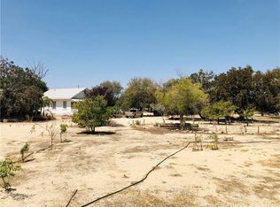 25669 S Lake Rd, Taft, CA 93268