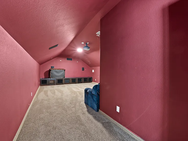 2245 Homestead Ln — Photo 14