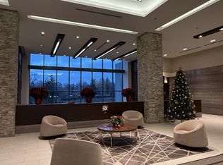 35 Brian Peck Cres #914, Toronto, ON M4G 0A5