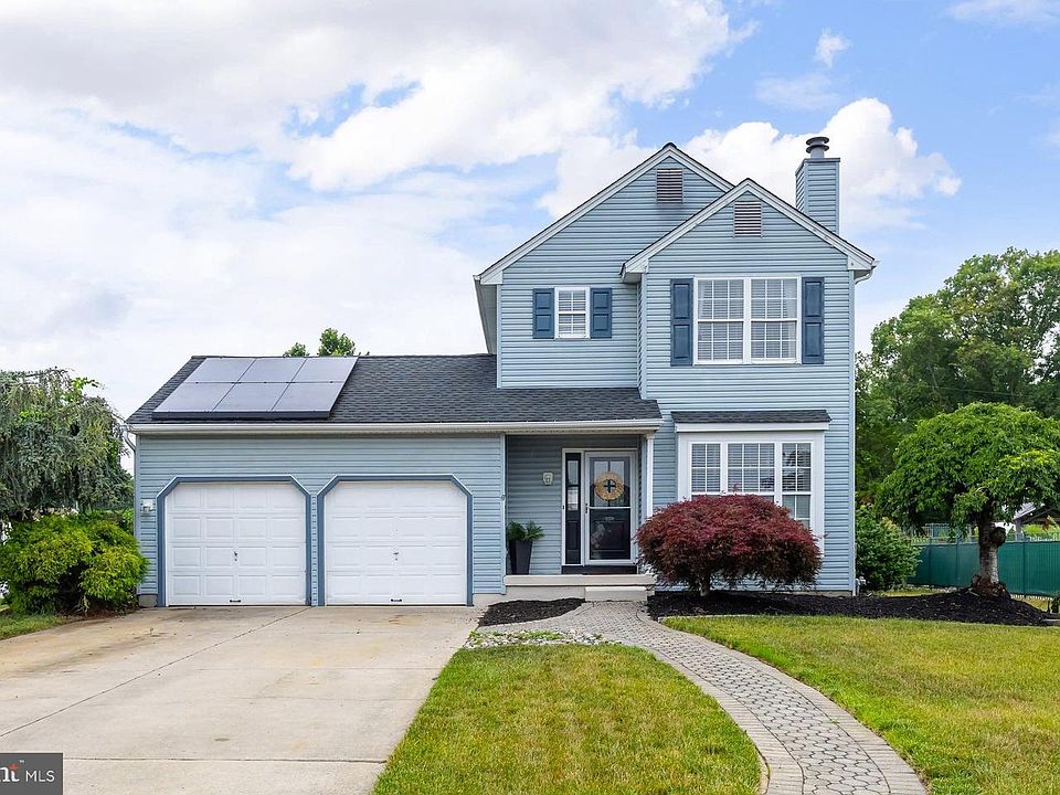 1st image of 515 Campus Dr