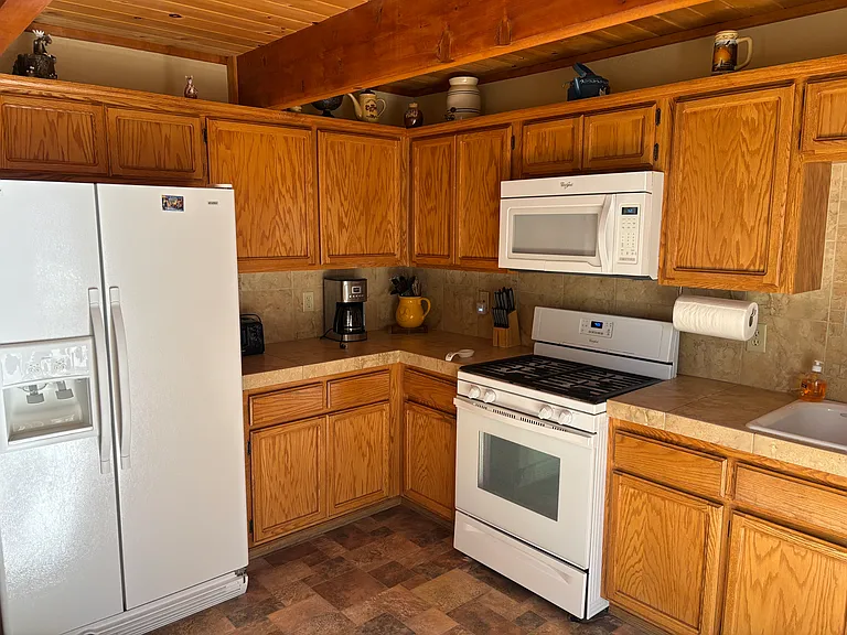 1105 Sheephorn Rd — Photo 4