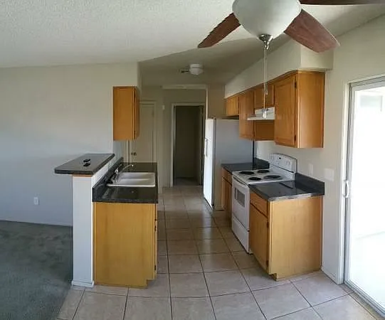 8833 E 38th Pl — Photo 9
