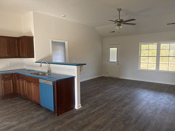 3rd image of 116 Hidden Cir Lot 32