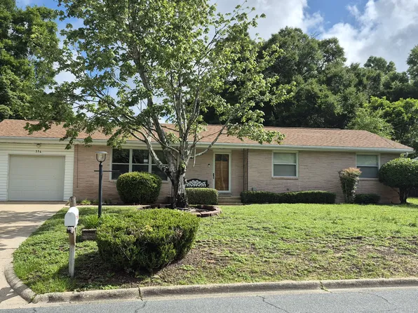 396 Andrew Dr, Valparaiso, FL 32580