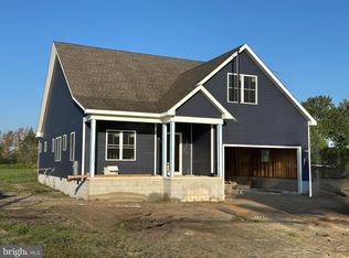 38180 2nd St, Delmar, DE 19940