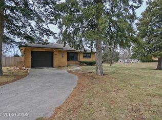 36768 N Green Bay Rd, Waukegan, IL 60087