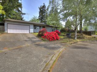 13703 SE Gladstone St, Portland, OR 97236