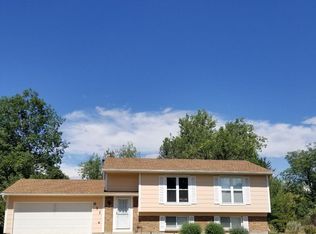 911 W Willow St, Louisville, CO 80027