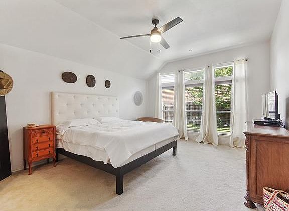 4th image of 20937 Prestwick Dr