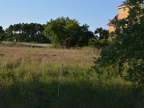 View facing cul-de-sac