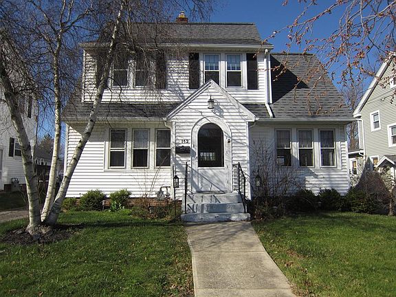 2nd image of 142 Samaritan Ave