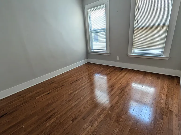 73 Gibbs St #22 — Photo 6