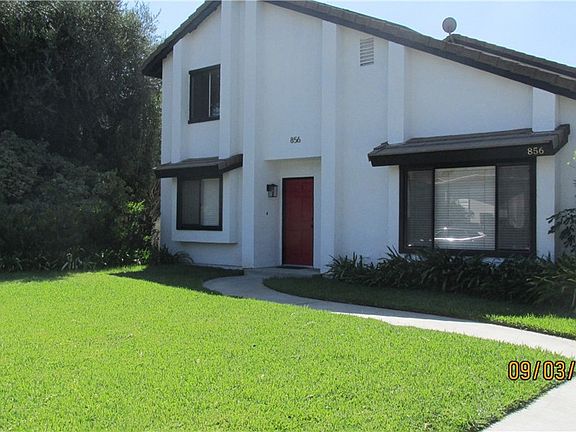 3rd image of 856 Fairview Ave