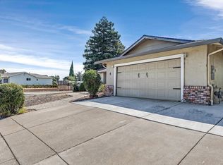 1 Kingswood Dr, Pittsburg, CA