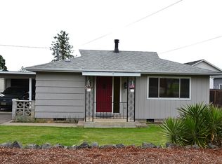 1668 NE Taylor St, Roseburg, OR 97470