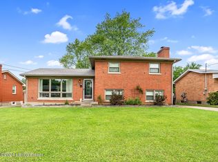 3813 Rimonte Dr, Louisville, KY 40220