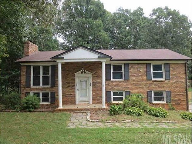 1st image of 157 Doncaster Dr