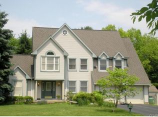 3001 Sharon Ct, Bethlehem, PA 18020