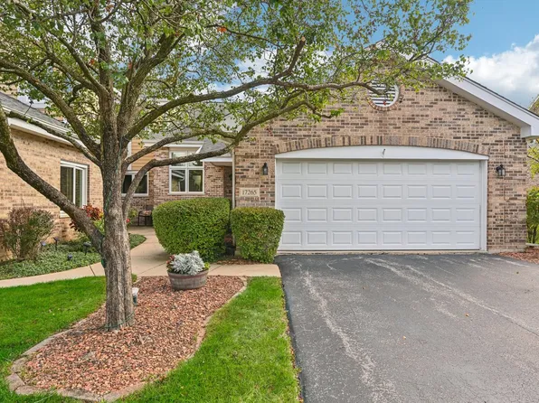 17265 Lakebrook Dr, Orland Park, IL 60467