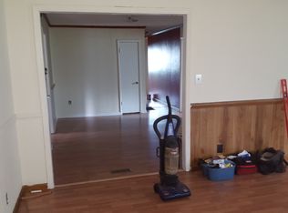 207 W F St, Erwin, NC 28339