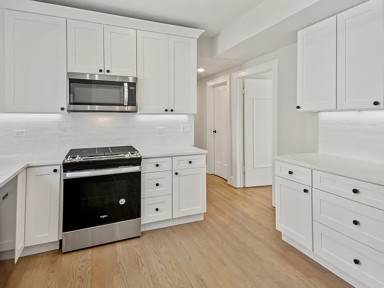 4834 N Springfield Ave #2 — Photo 30