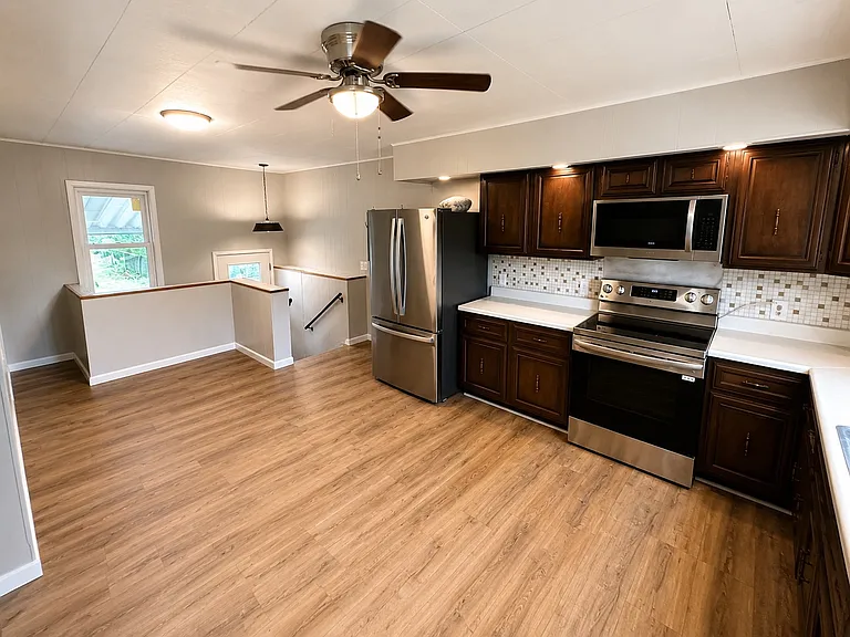 417 Caldwell St — Photo 5