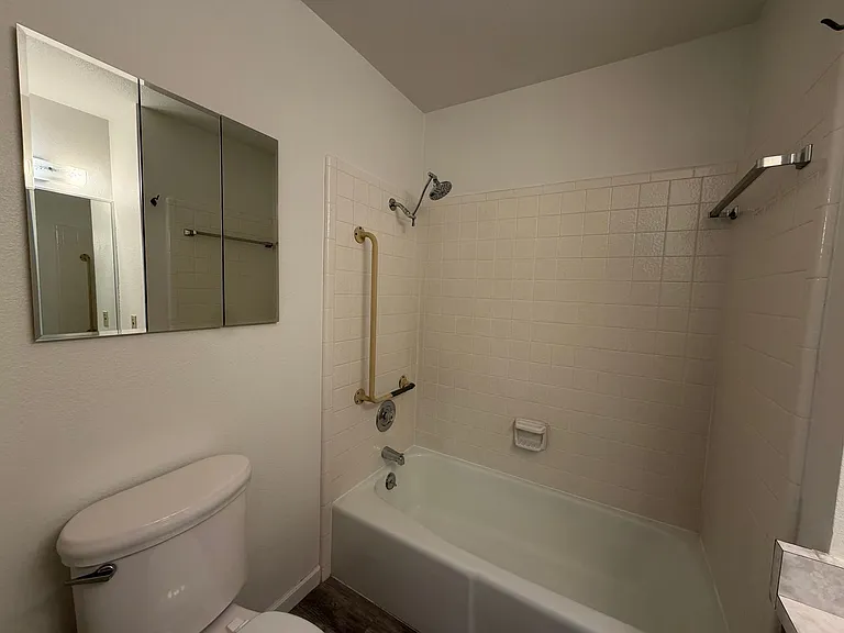 375 S Main St #4 — Photo 12