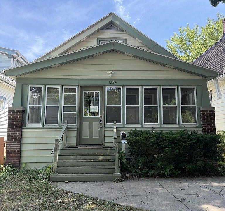 1st image of 1324 S 77th STREET
