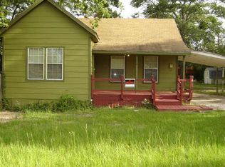 1036 W Austin St, Conroe, TX 77301