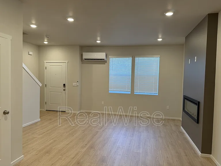 62755 Eagle Rd — Photo 5