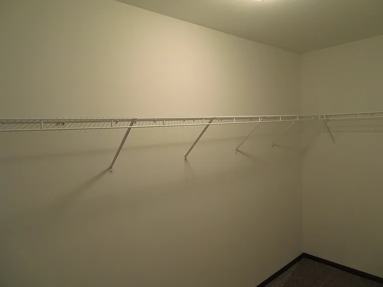 620 Tomahawk Ct — Photo 20