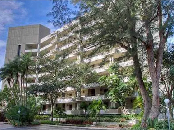 5880 Midnight Pass Rd APT 801, Sarasota, FL 34242