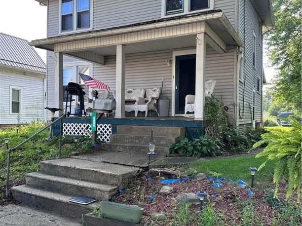 312 McKinley Ave, Newcomerstown, OH 43832
