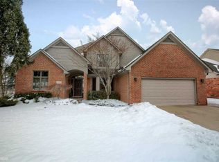 53563 Paul Wood Dr, Macomb, MI 48042
