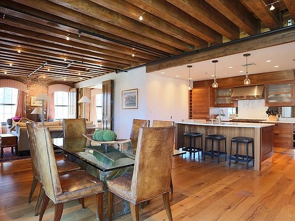 4th image of 199 State St Unit 401