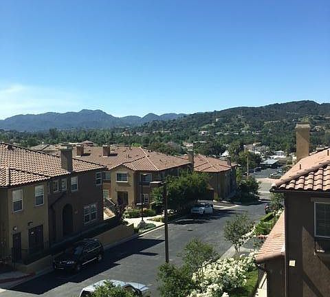 2nd image of 361 E Hilltop Way