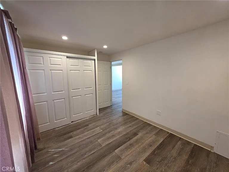 6911 Baird Ave #1/2 — Photo 14
